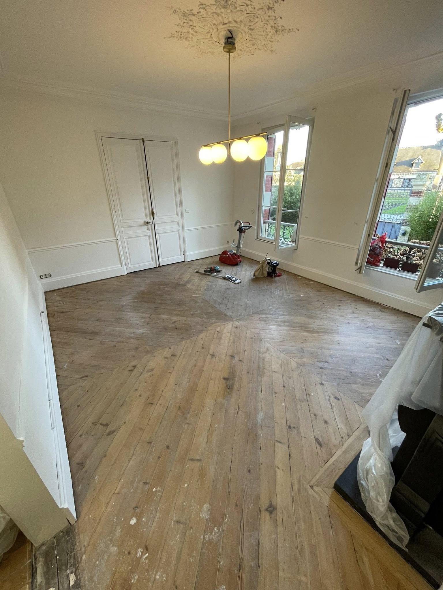 Parquet ancien avant ponçage - Durand Rénovation Caen